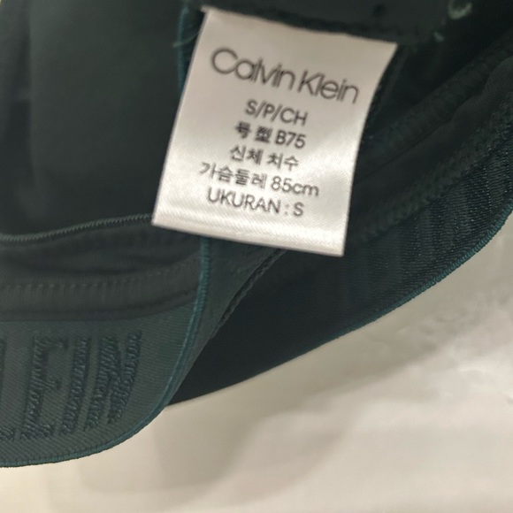 Calvin Klein - Green bralette - Small - Picture 3 of 3